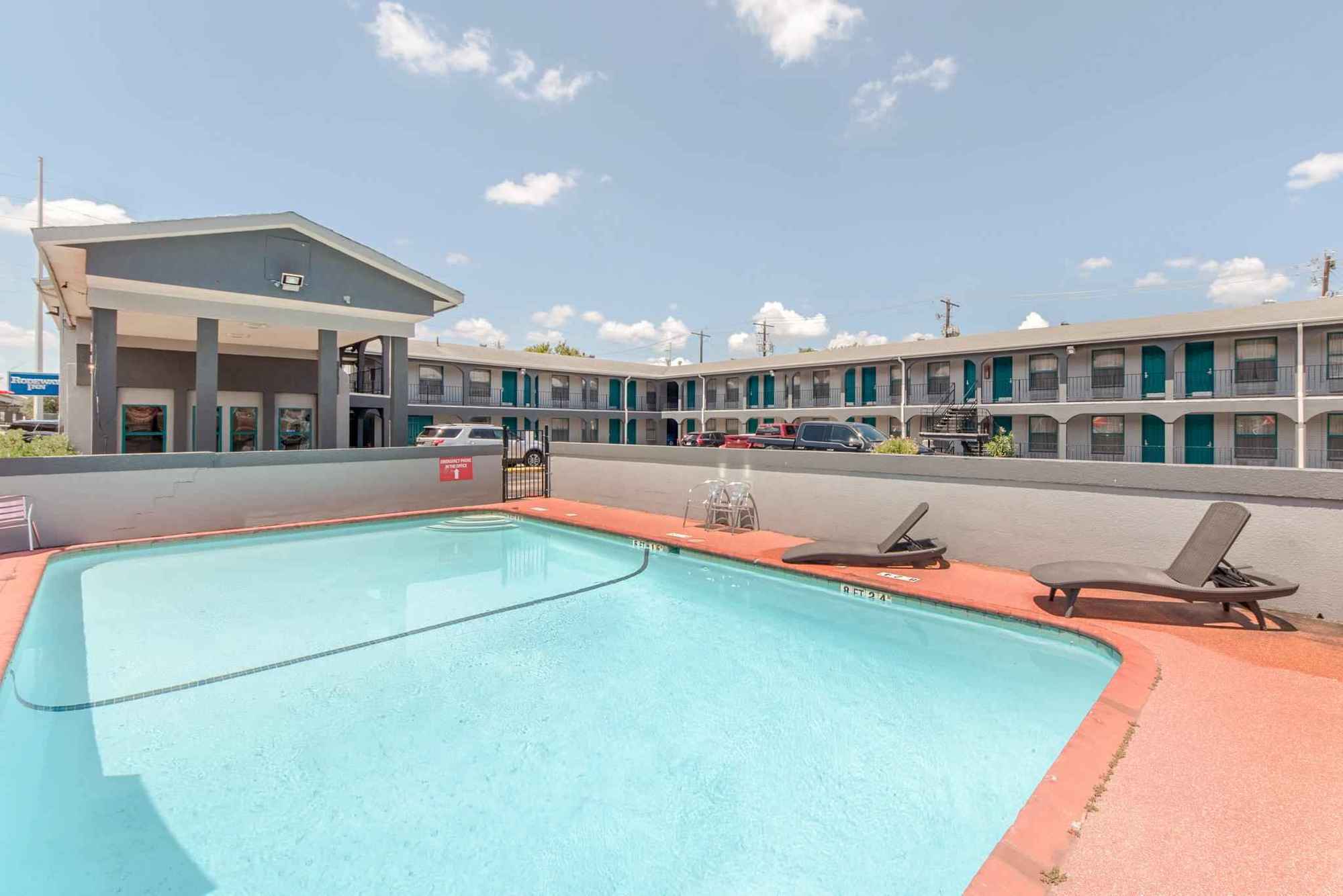 Rodeway Inn University Austin Kültér fotó